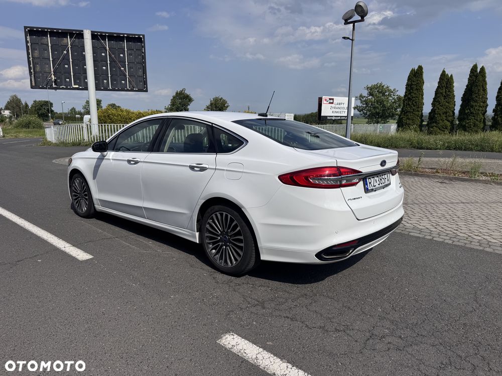 Ford Fusion 2.0 EcoBoost Titanium - 6