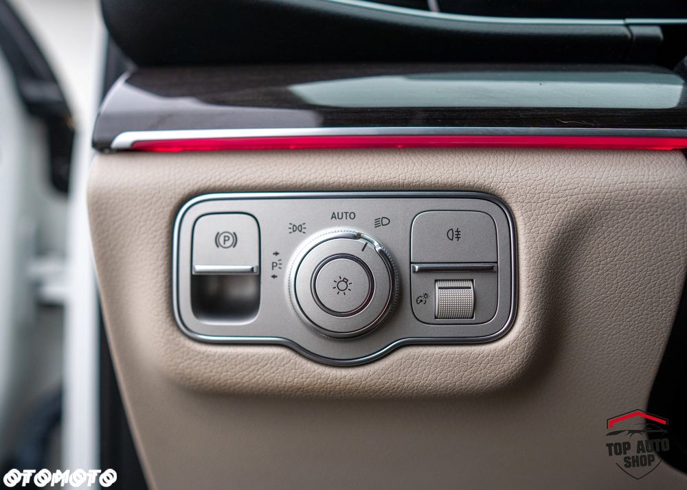 Mercedes-Benz GLE - 23