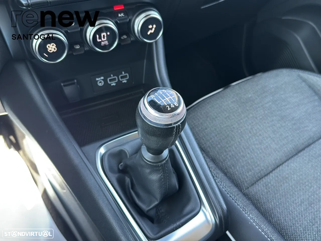 Renault Captur 1.0 TCe Exclusive - 17