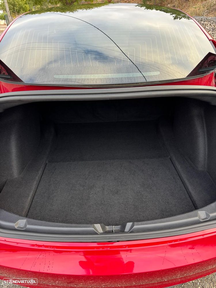 Tesla Model 3 Long-Range Dual Motor AWD - 18