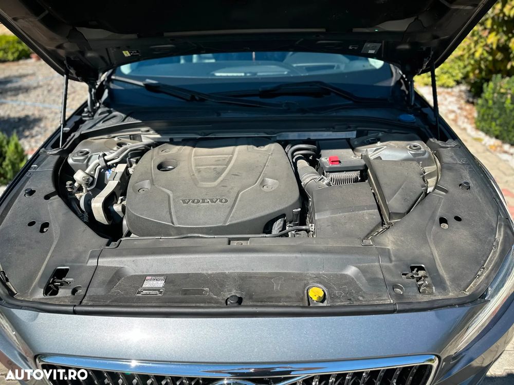 Volvo V90 D5 AWD - 27