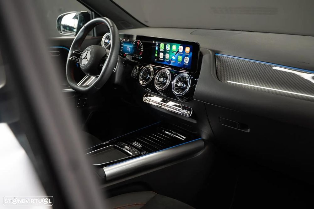 Mercedes-Benz GLA 250 e AMG Line - 37