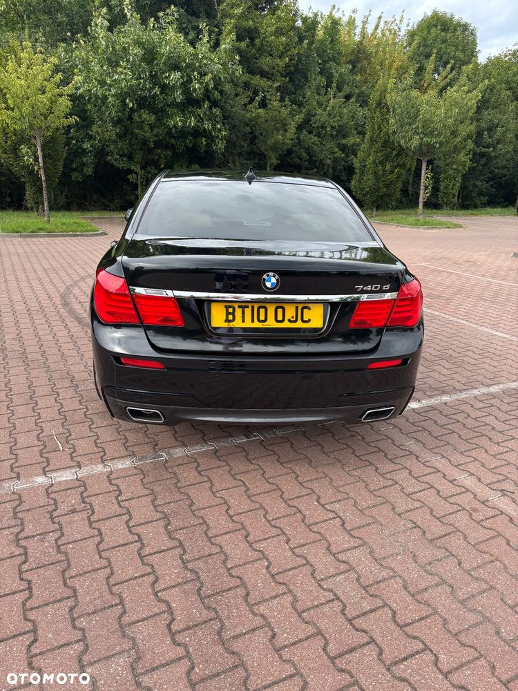 BMW Seria 7 740d - 4