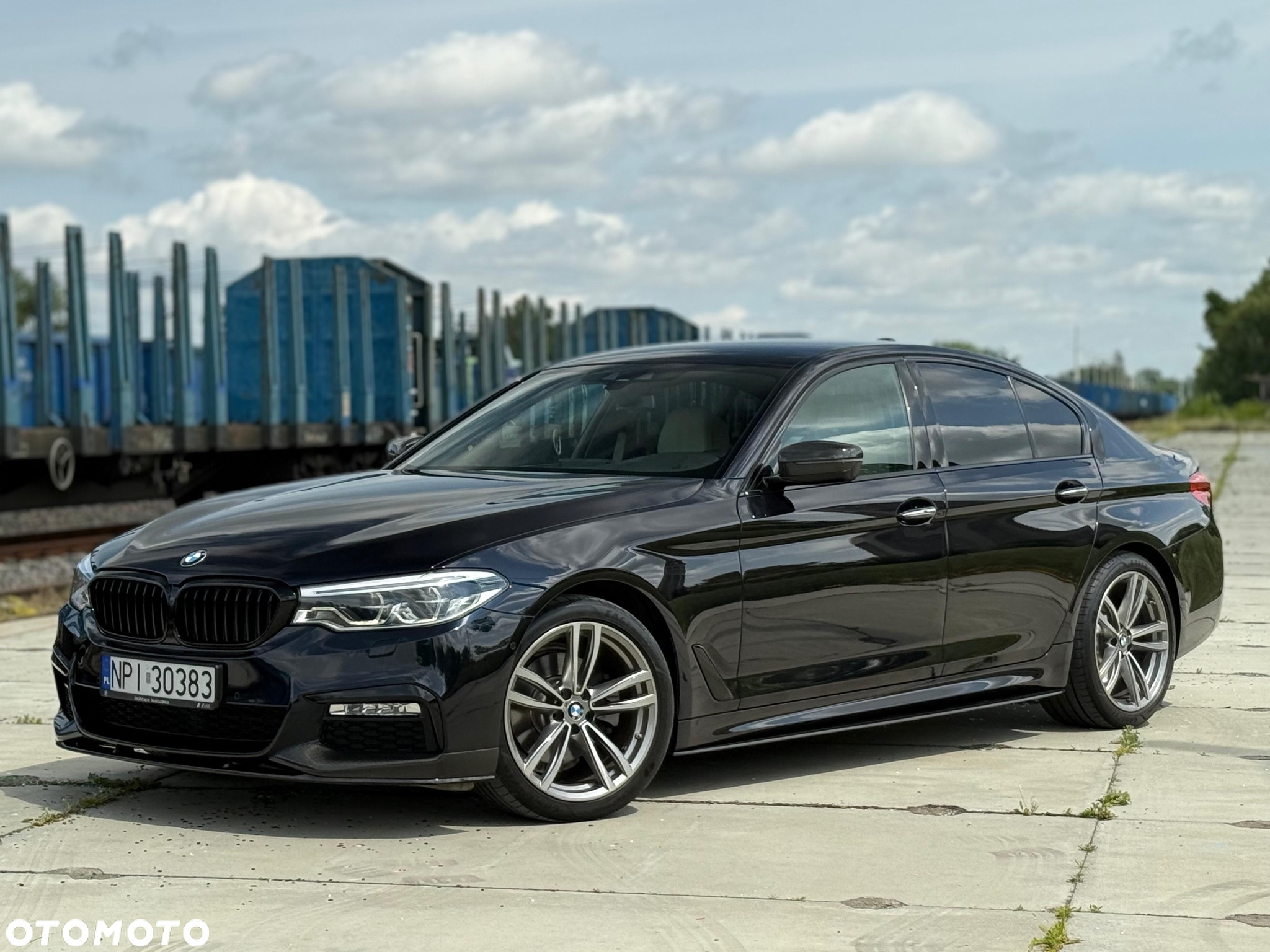 BMW Seria 5 520d xDrive M Sport sport - 2