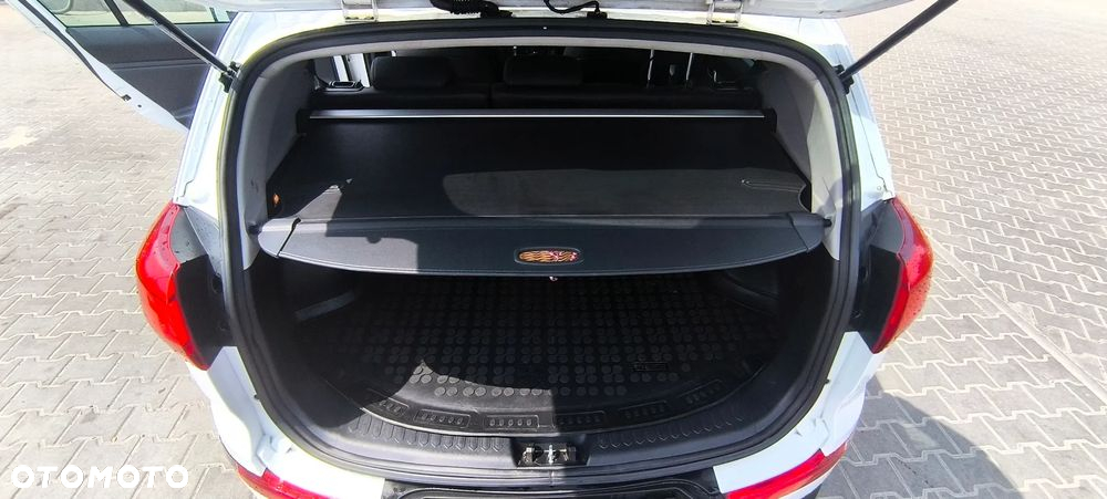 Kia Sportage - 4