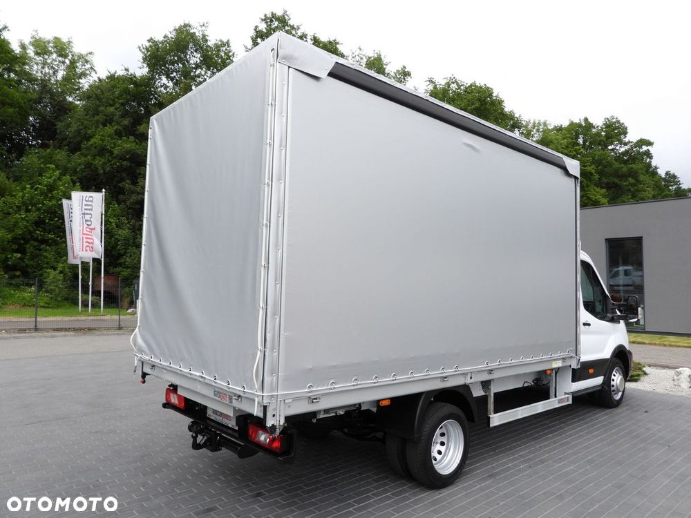 Ford TRANSIT  PLANDEKA 8 PALET TEMPOMAT LEDY BLIŹNIACZE KOŁA KLIMATYZACJA  130KM - 14