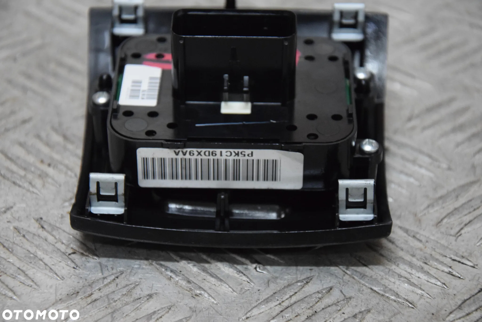 JEEP CHEROKEE KJ PRZEŁĄCZNIK SZYB PANEL - 4