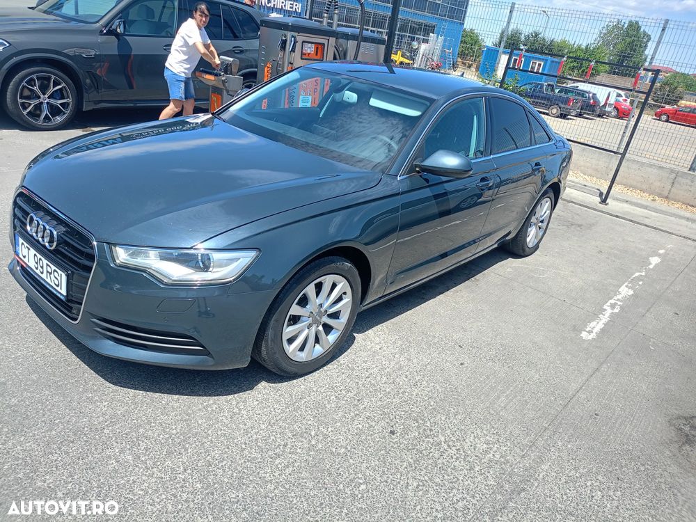 Audi A6 - 4