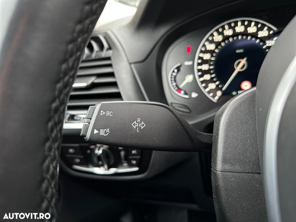 BMW X3 xDrive20d Aut. Advantage - 24