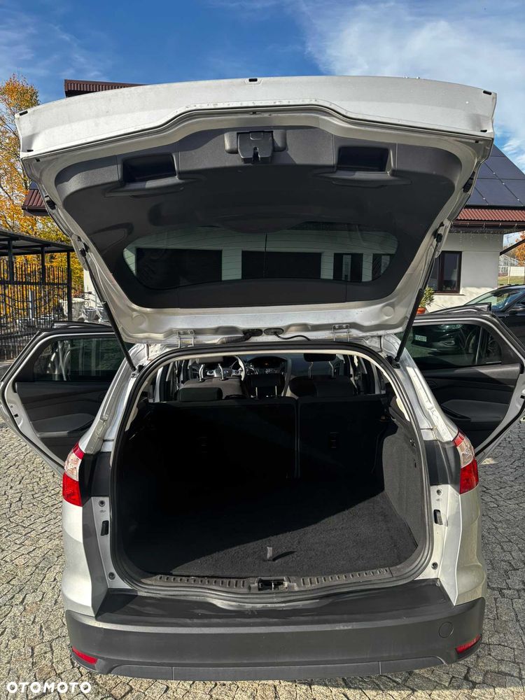 Ford Focus - 8