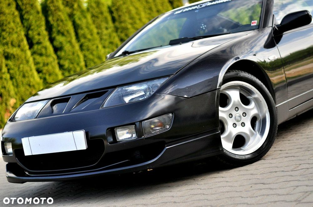 Nissan 300 ZX - 34