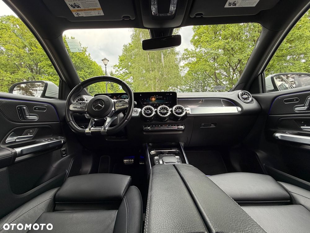 Mercedes-Benz GLB AMG 35 4Matic AMG Speedshift DCT 8G - 17