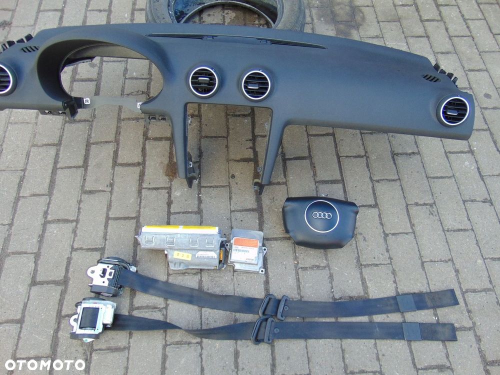 ZESTAW AIRBAG KONSOLA DESKA PASY AUDI A3 8P EUROPA