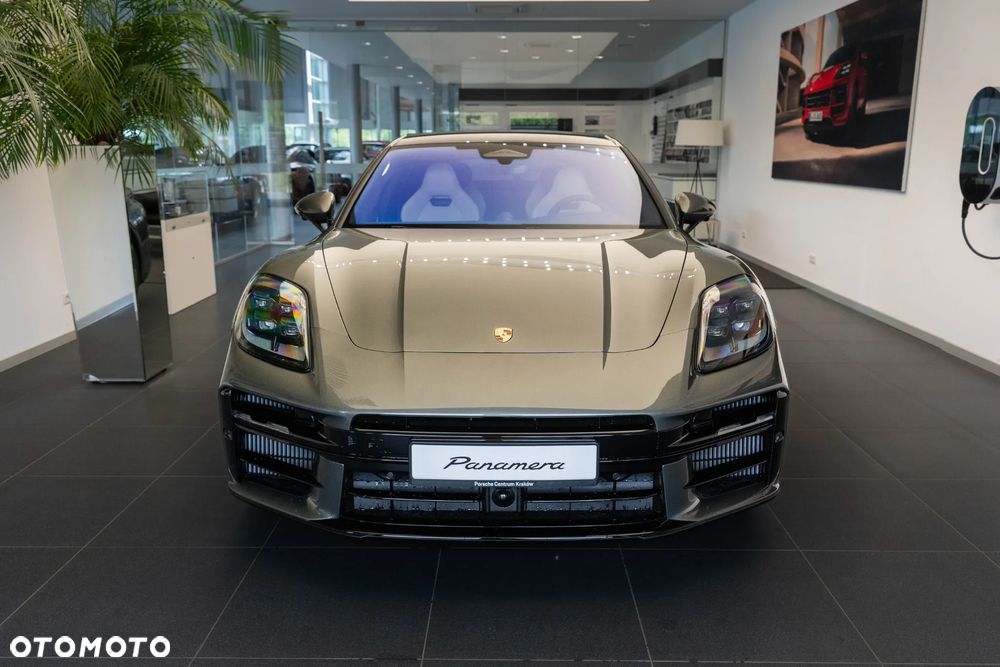 Porsche Panamera - 5