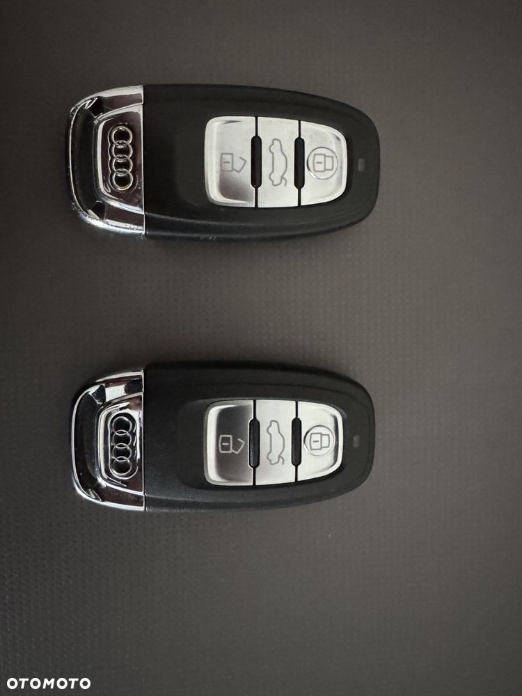 Audi A4 Limousine - 19