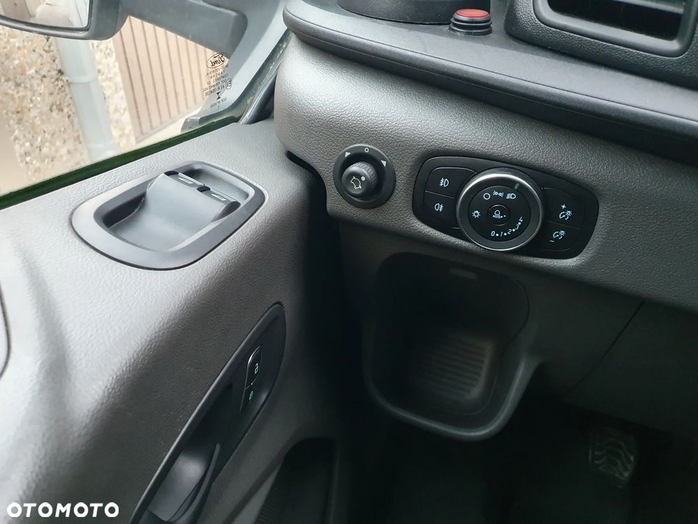 Ford TRANSIT 2.0 TDCi 130KM Kontener - 14