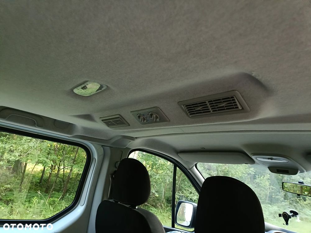 Renault Trafic - 10