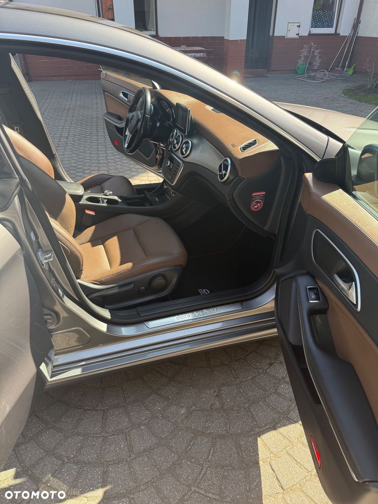 Mercedes-Benz CLA 200 (CDI) d 4Matic 7G-DCT - 26