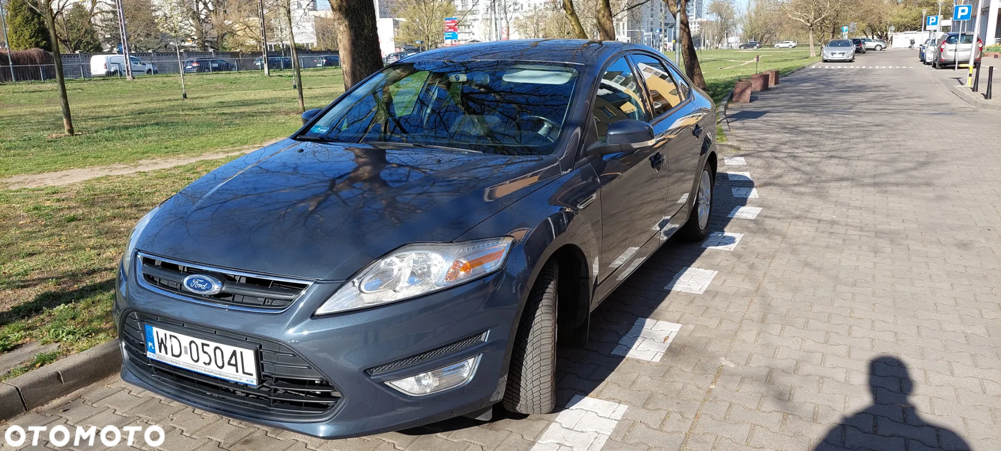 Ford Mondeo 2.0 Ambiente - 2