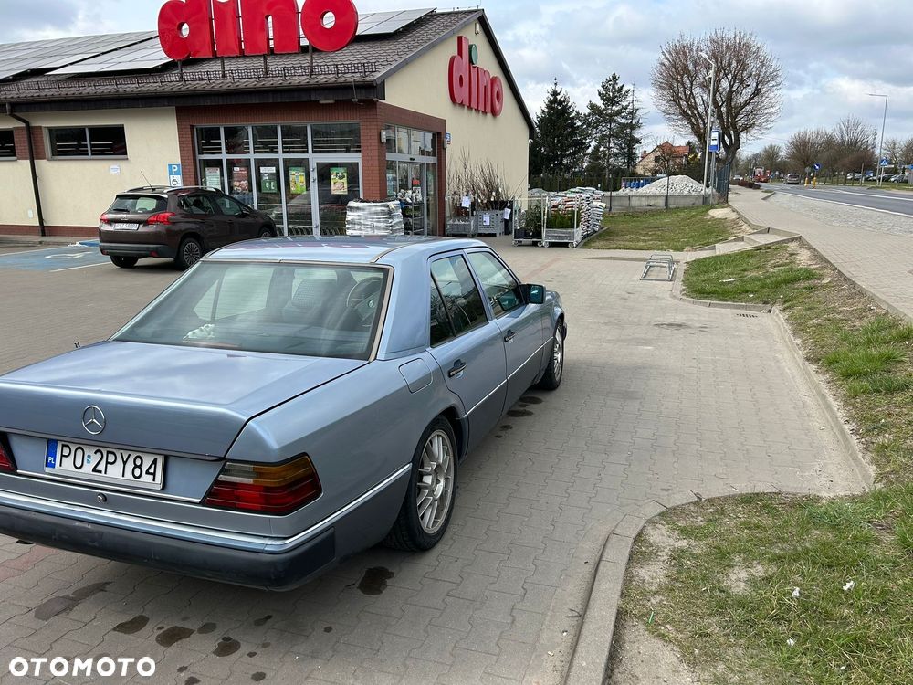 Mercedes-Benz W124 (1984-1993) - 4
