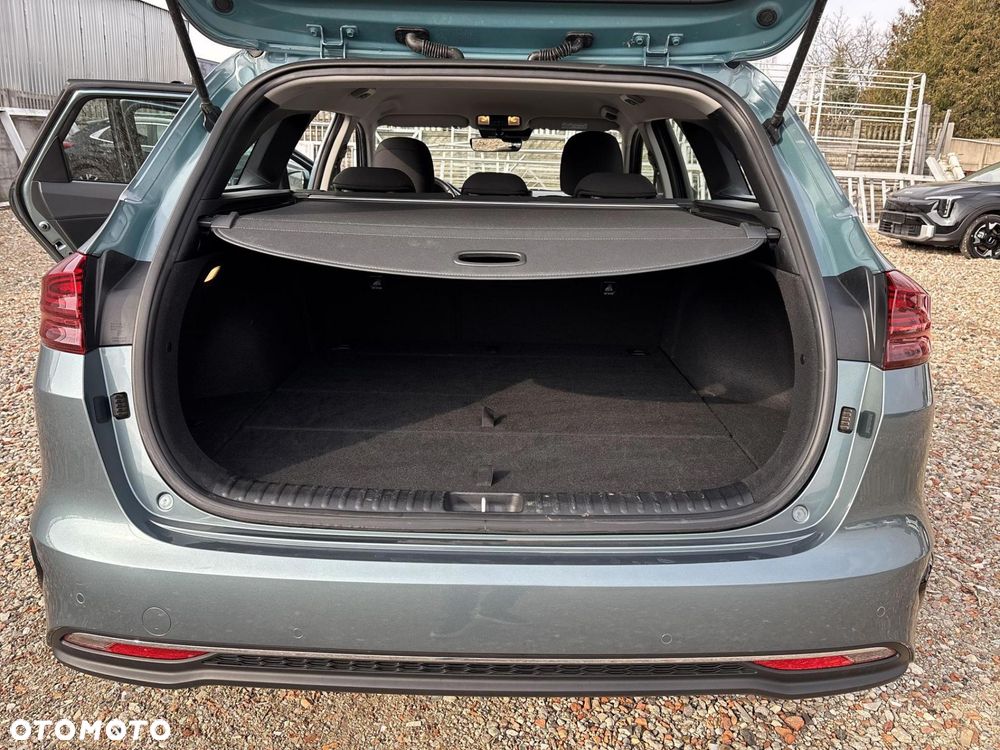 Kia Ceed 1.5 T-GDI M - 17