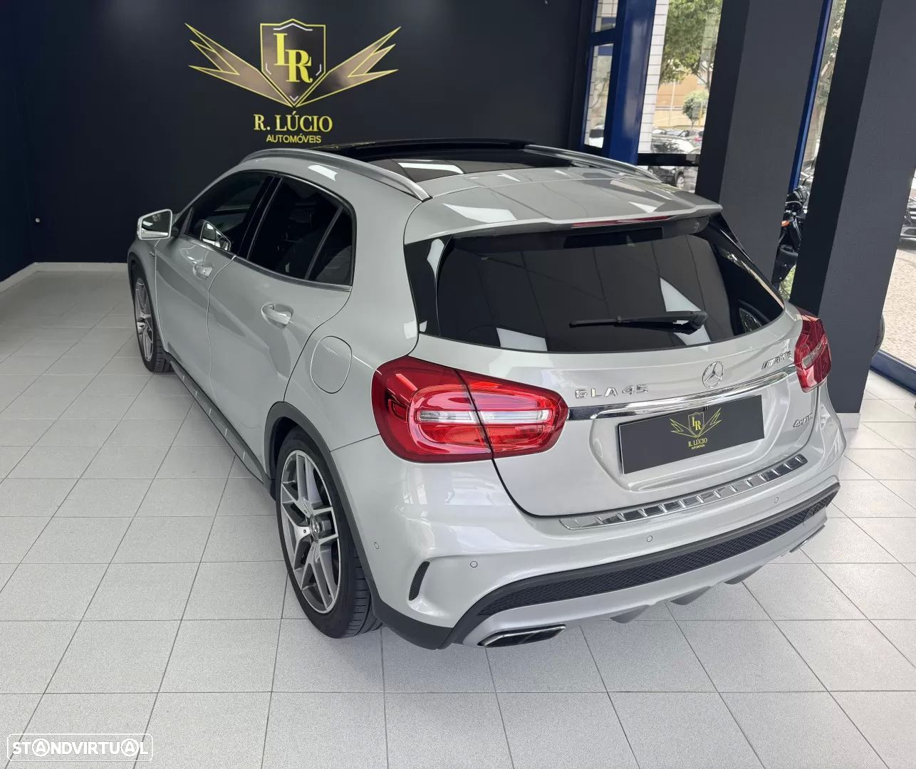 Mercedes-Benz GLA 45 AMG 4-Matic - 20