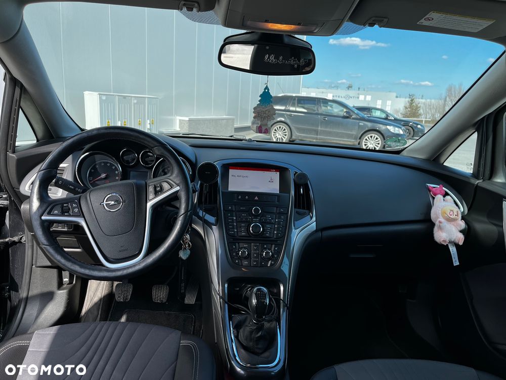 Opel Astra 1.6 SIDI Turbo ecoFLEX Start/Stop Innovation - 5