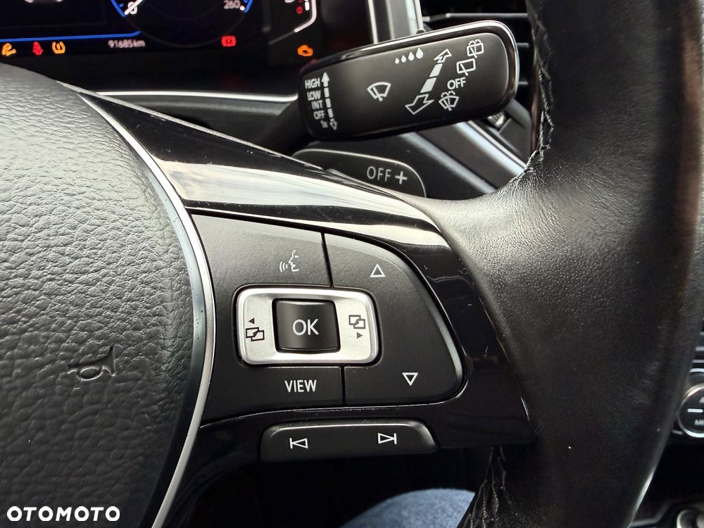 Volkswagen T-Roc 2.0 TDI SCR 4MOTION DSG IQ.DRIVE - 31