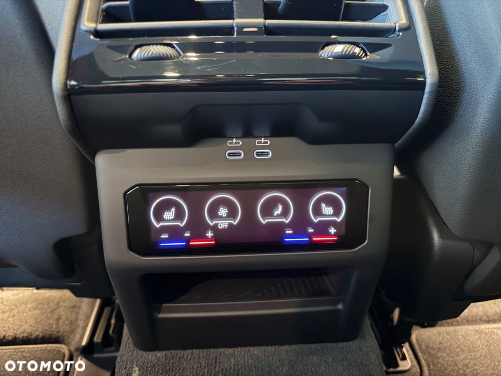 BMW Seria 5 540d xDrive mHEV M Sport - 11