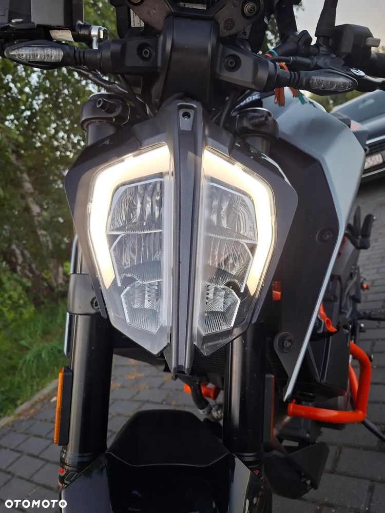 KTM Duke - 13
