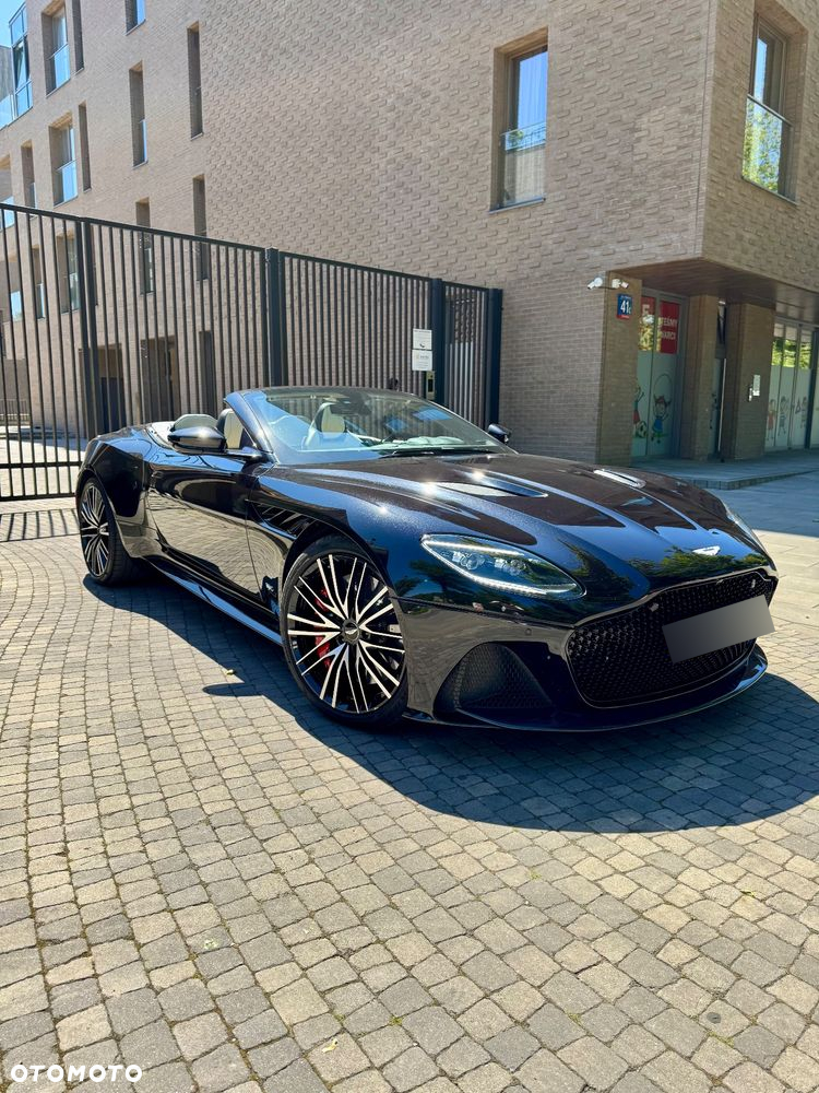 Aston Martin DBS Superleggera - 6
