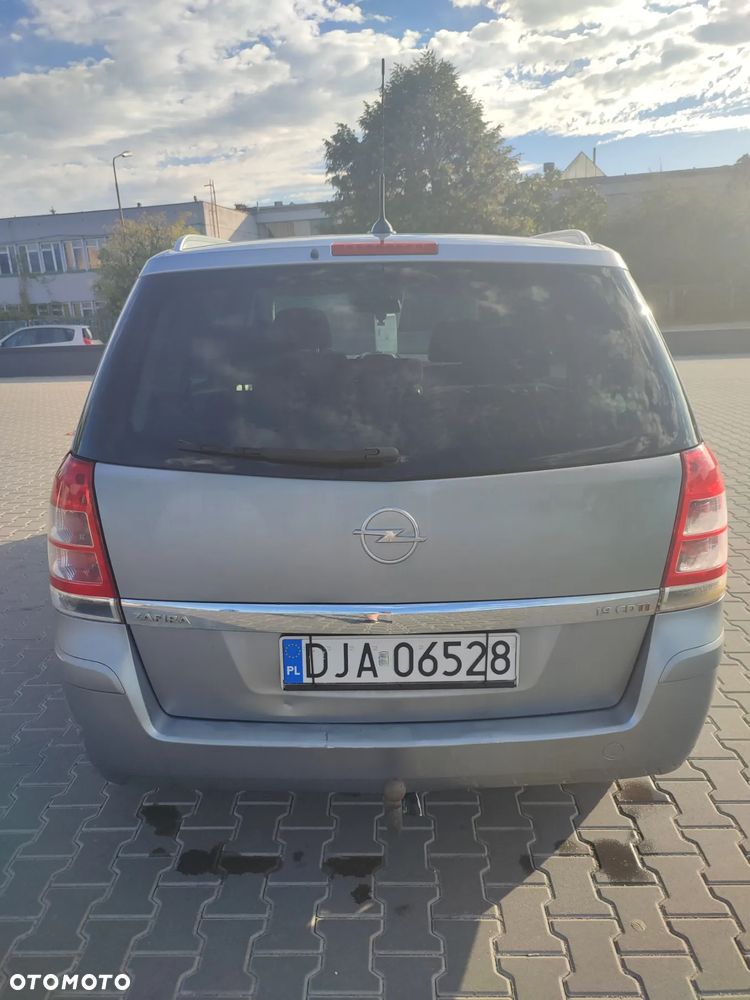 Opel Zafira - 8
