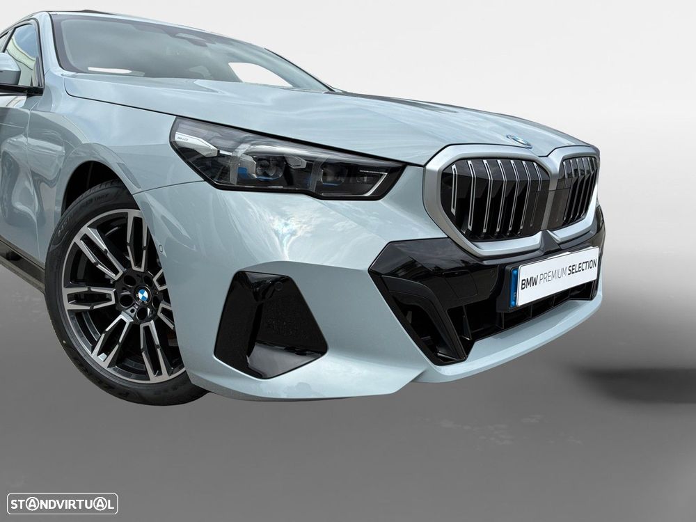 BMW 530 e - 11