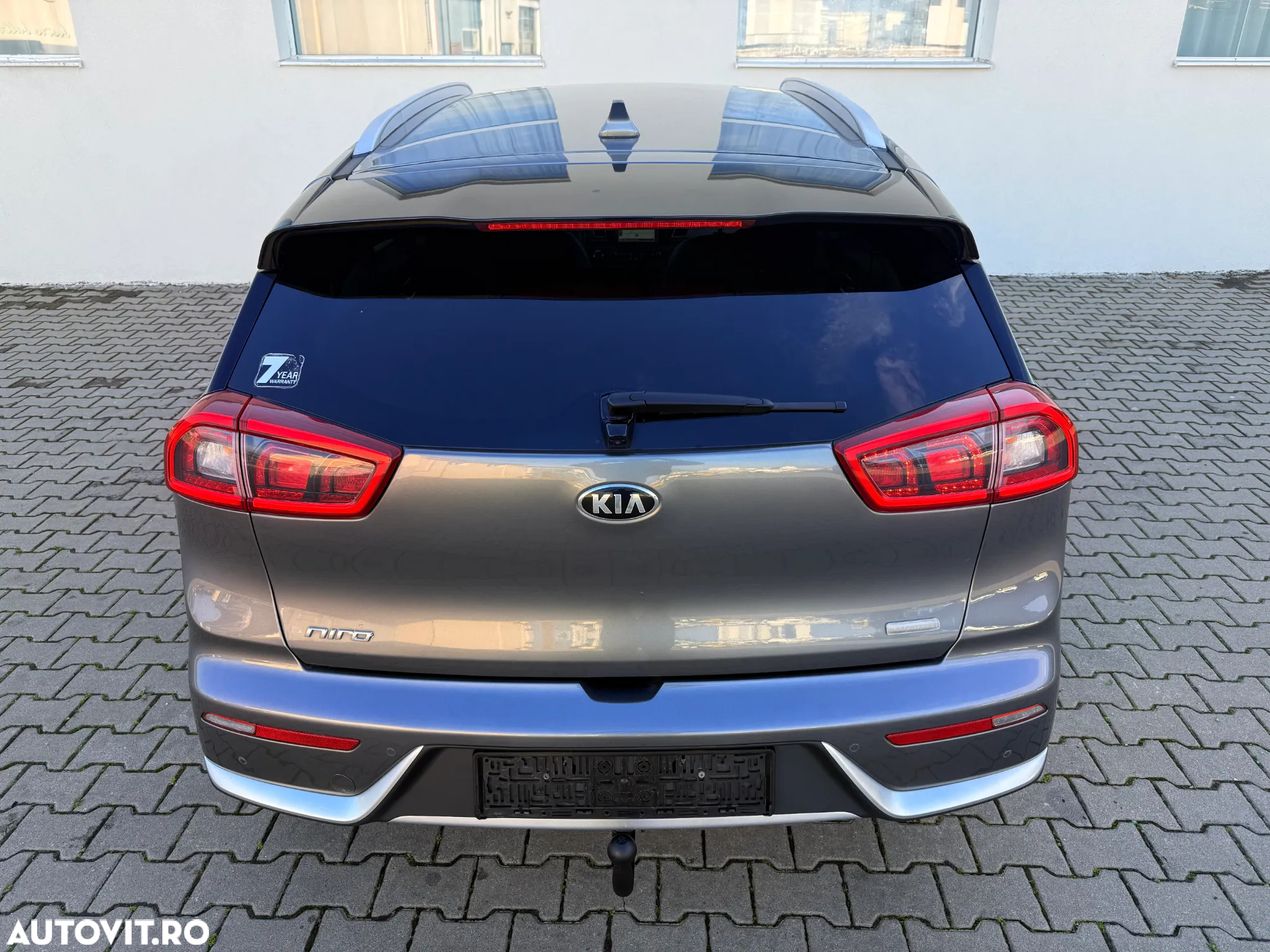 Kia Niro 1.6 GDI 6DCT HEV Premium - 12