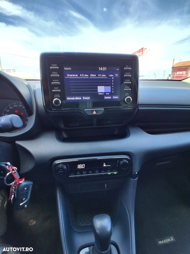 Mazda 2 G116 CVT HEV Agile - 8