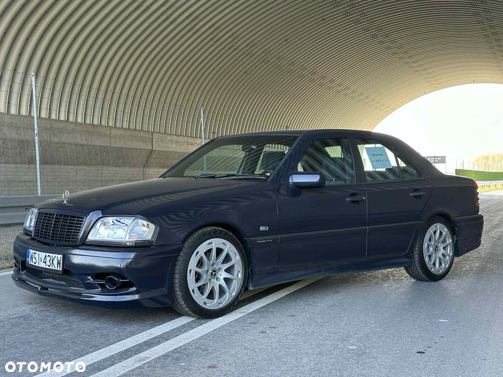 Mercedes-Benz Klasa C 180 T Esprit - 6