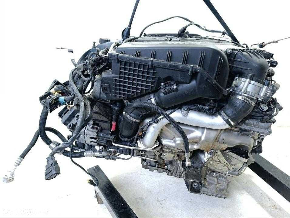 Kompletny silnik N74B66B 6.6L z BMW M760 (G12) AWD, rocznik 2018 - 9