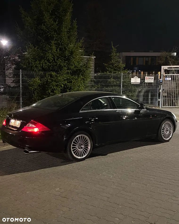 Mercedes-Benz CLS 500 - 2