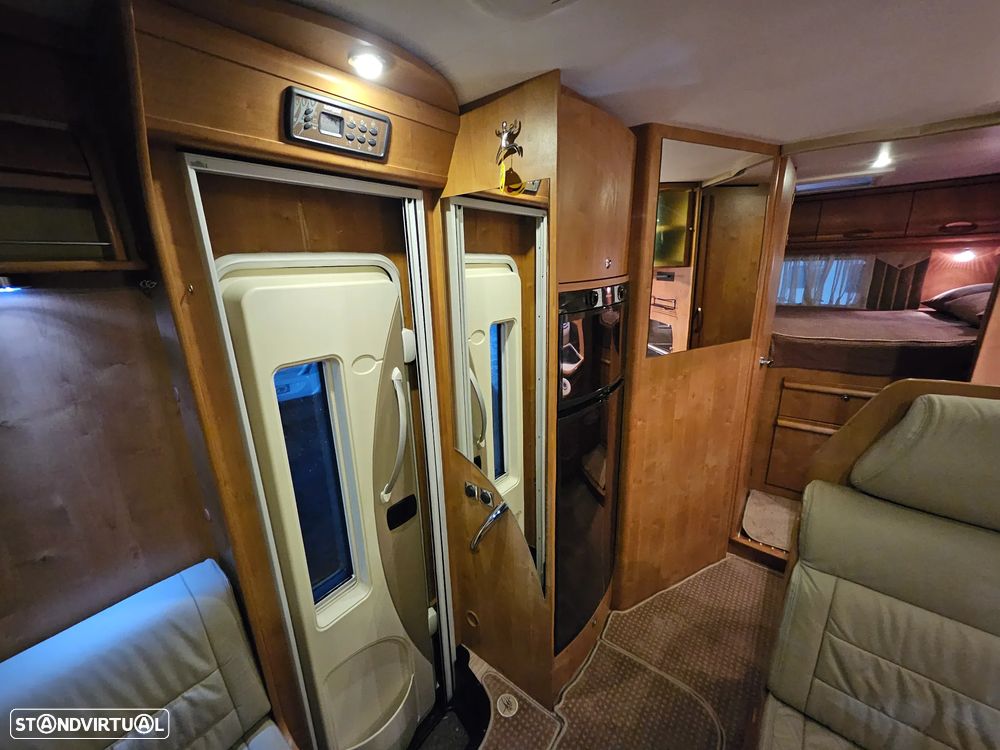 Rapido Le Randonneur 9083DF CHASSI AL-KO CAMA TRANSVERSAL + BASCULANTE - 26