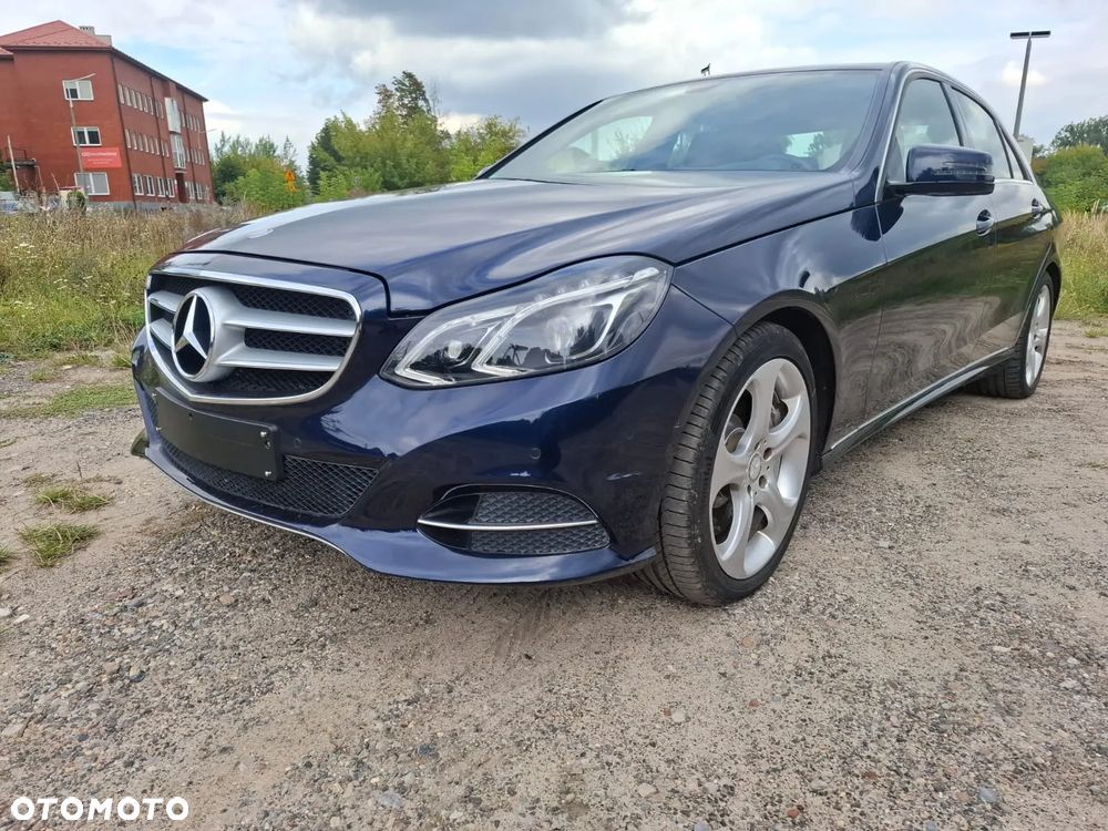Mercedes-Benz Klasa E 500 BlueEff Avantgarde - 1