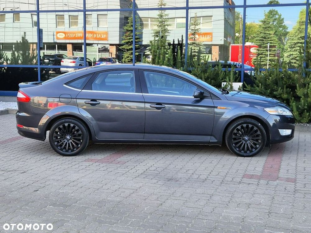 Ford Mondeo 2.0 TDCi Titanium - 11