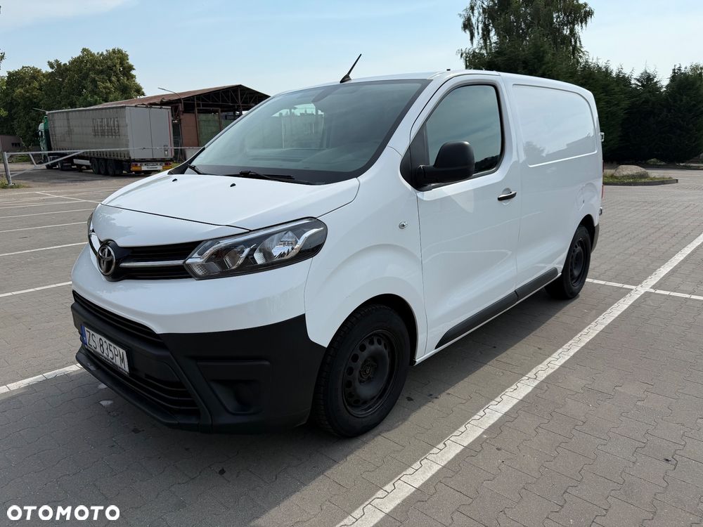Toyota PROACE - 1