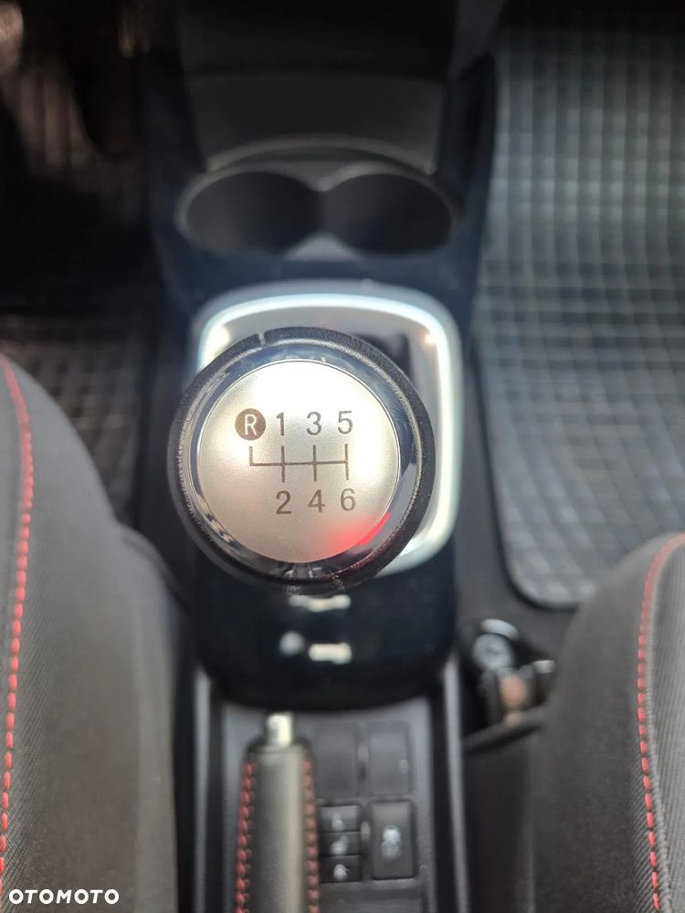 Toyota Yaris 1.33 Prestige - 18