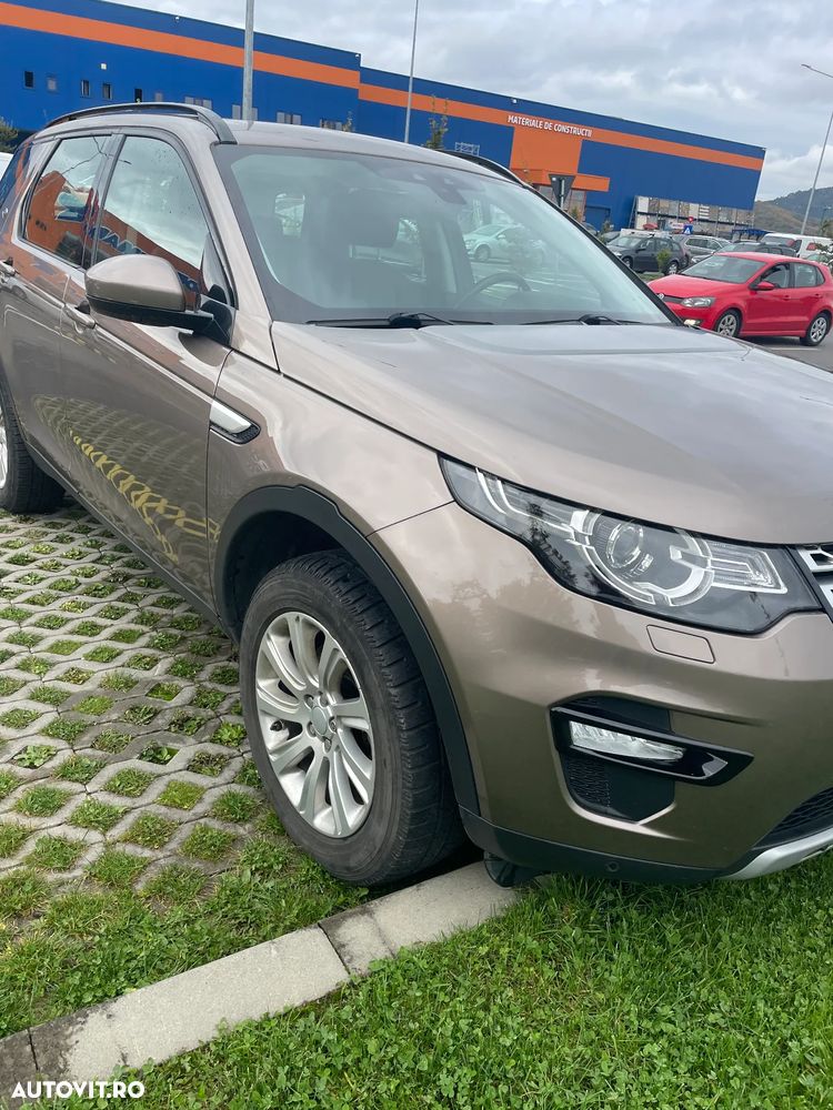 Land Rover Discovery Sport - 9