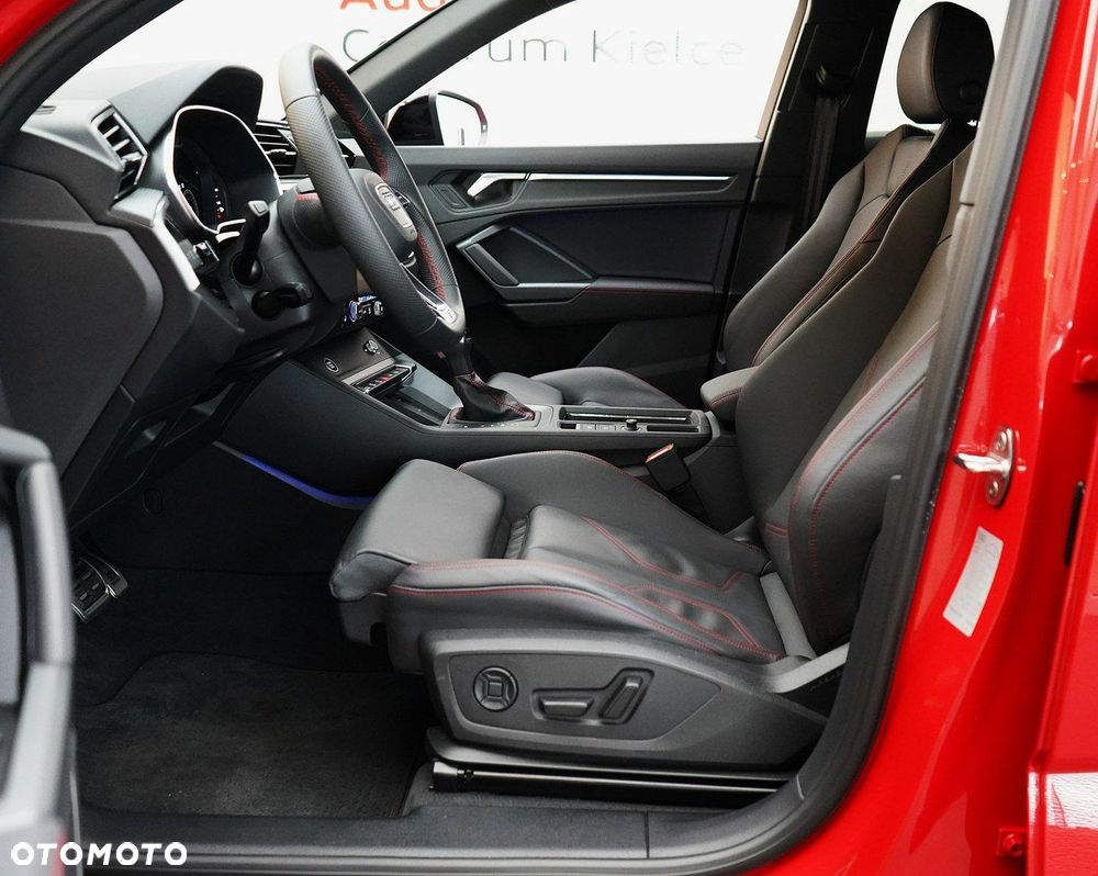 Audi Q3 Sportback - 22