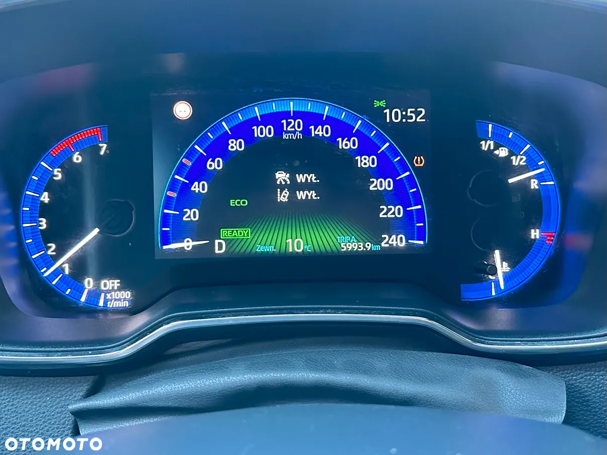 Toyota Corolla 1.8 Hybrid Comfort - 23
