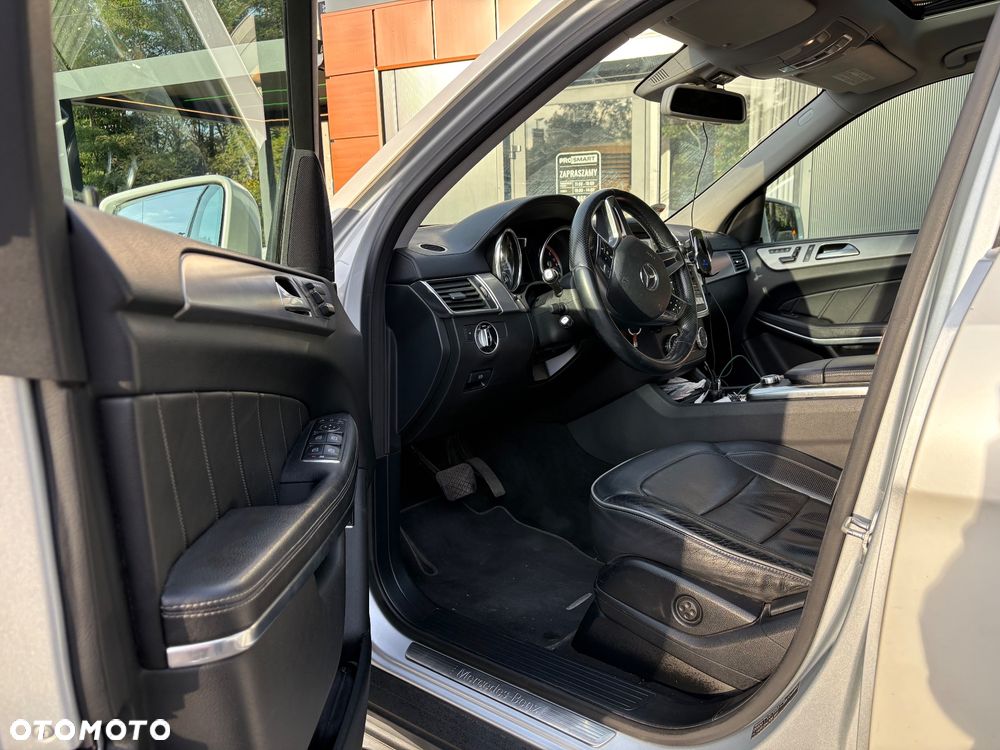 Mercedes-Benz GL 350 BlueTEC 4Matic 7G-TRONIC - 12