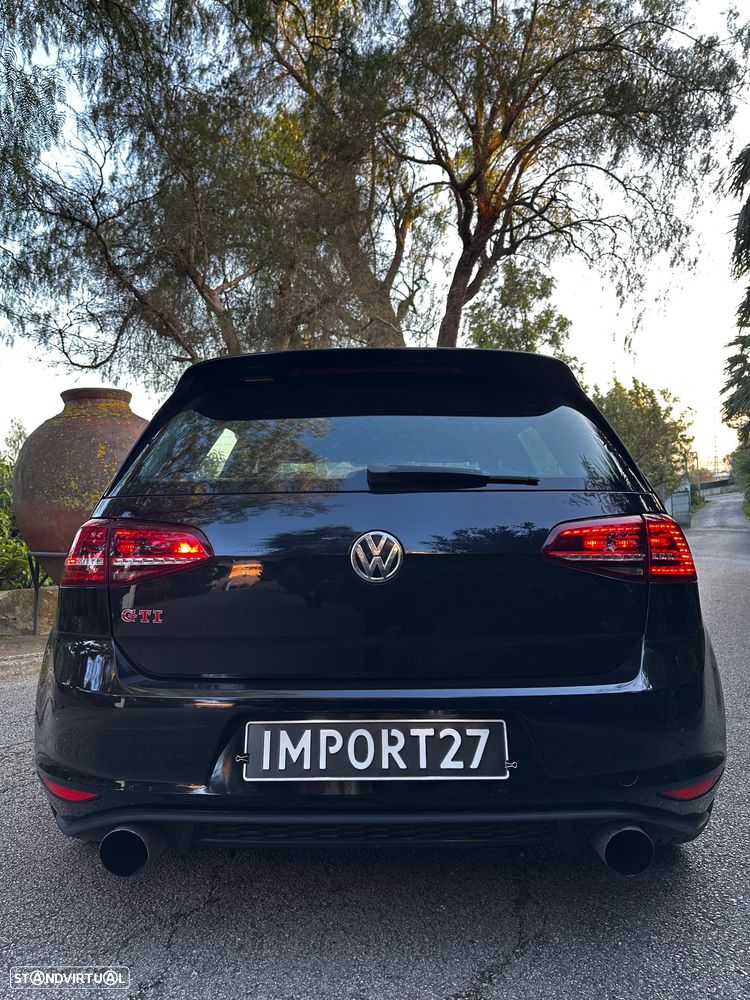 VW Golf 2.0 TSi GTI - 5