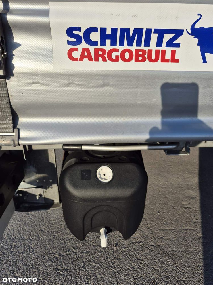 Schmitz Cargobull SCB*S3 - 18