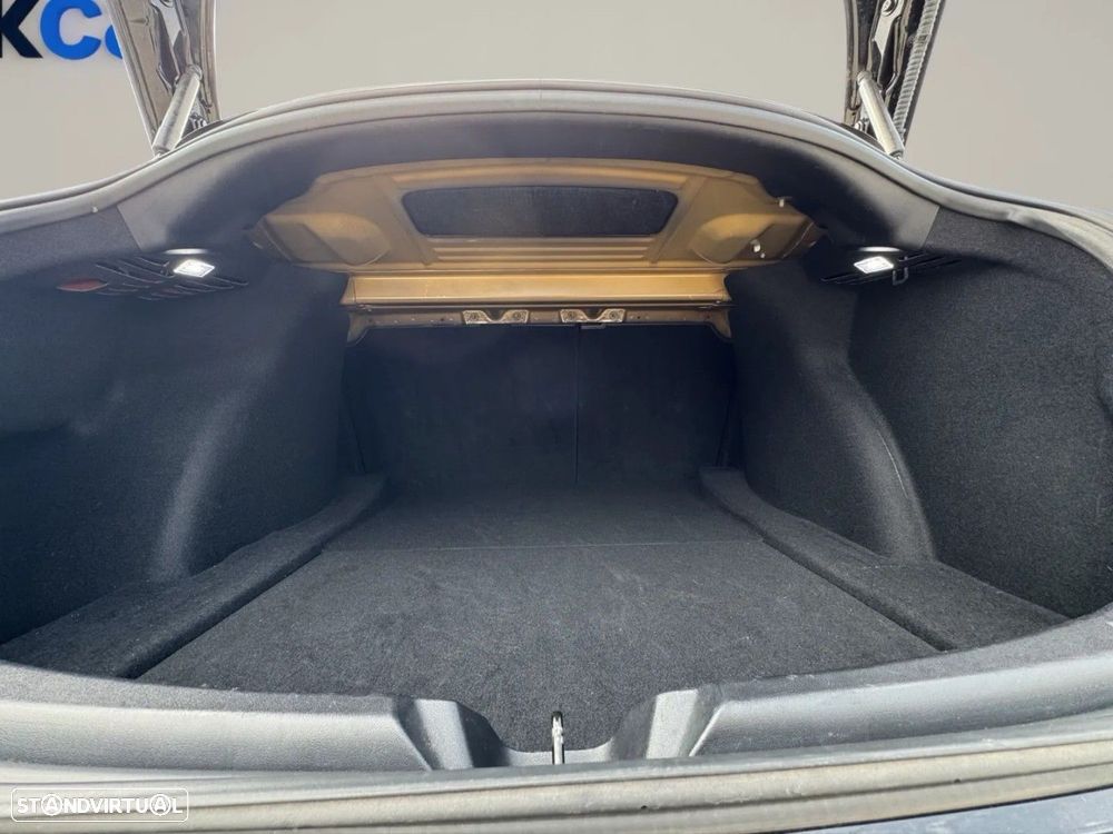Tesla Model 3 - 21